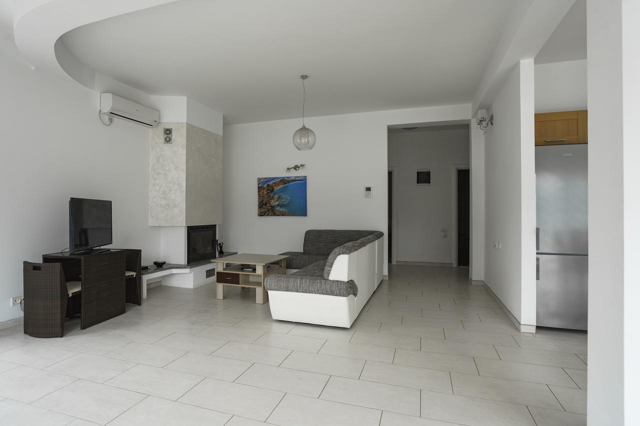 Villa Kosta ดอนิมอรินิ ภายนอก รูปภาพ