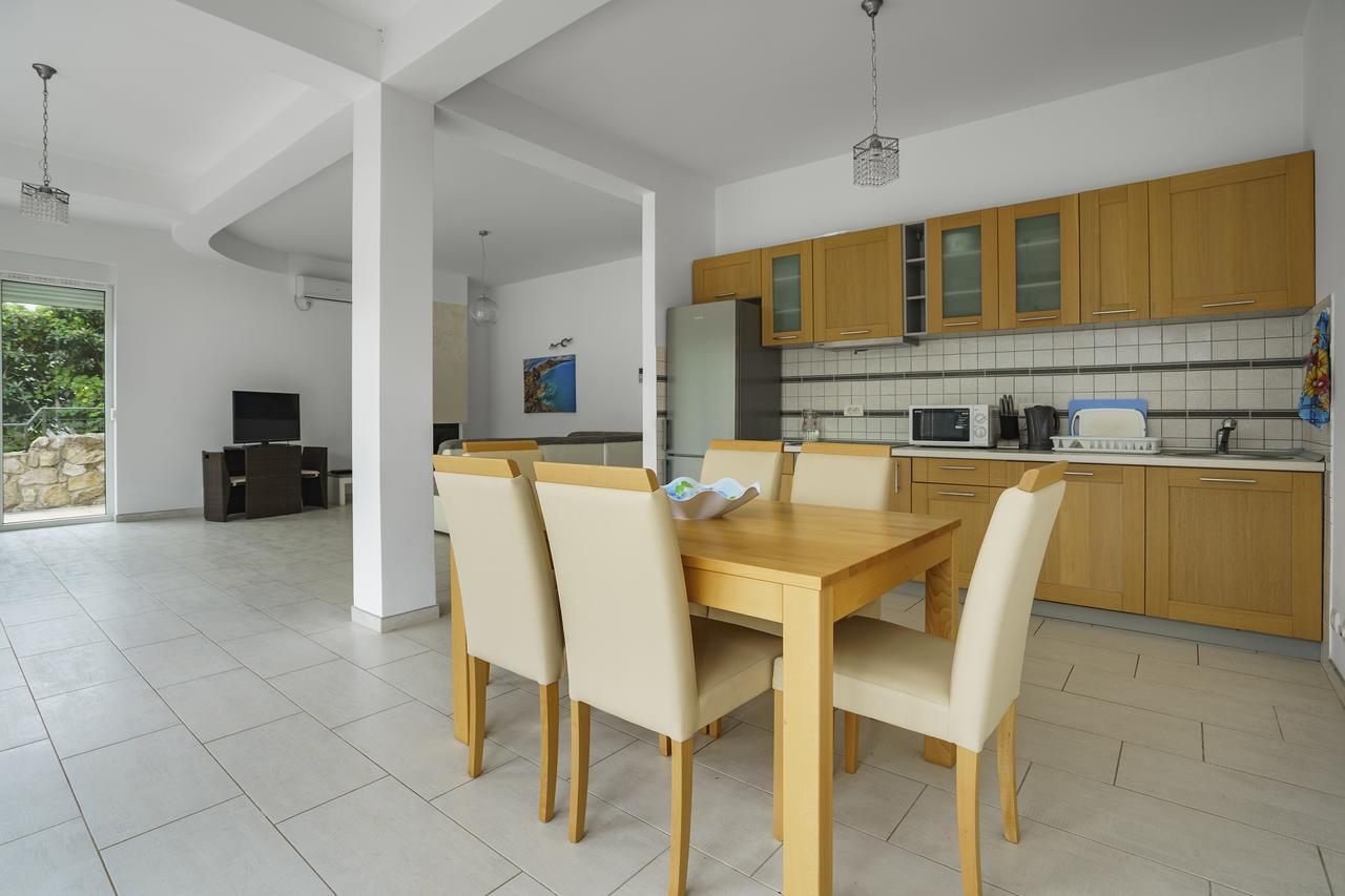 Villa Kosta ดอนิมอรินิ ภายนอก รูปภาพ