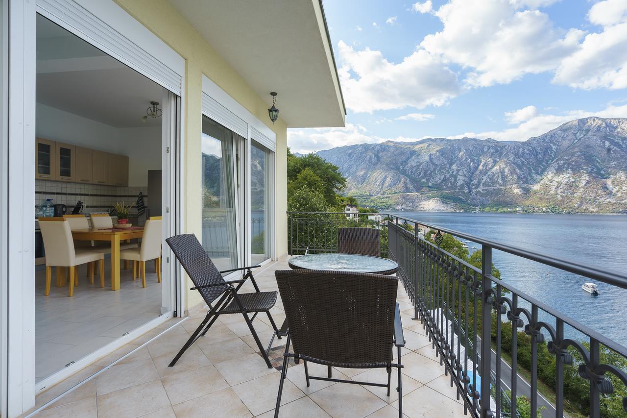 Villa Kosta ดอนิมอรินิ ภายนอก รูปภาพ