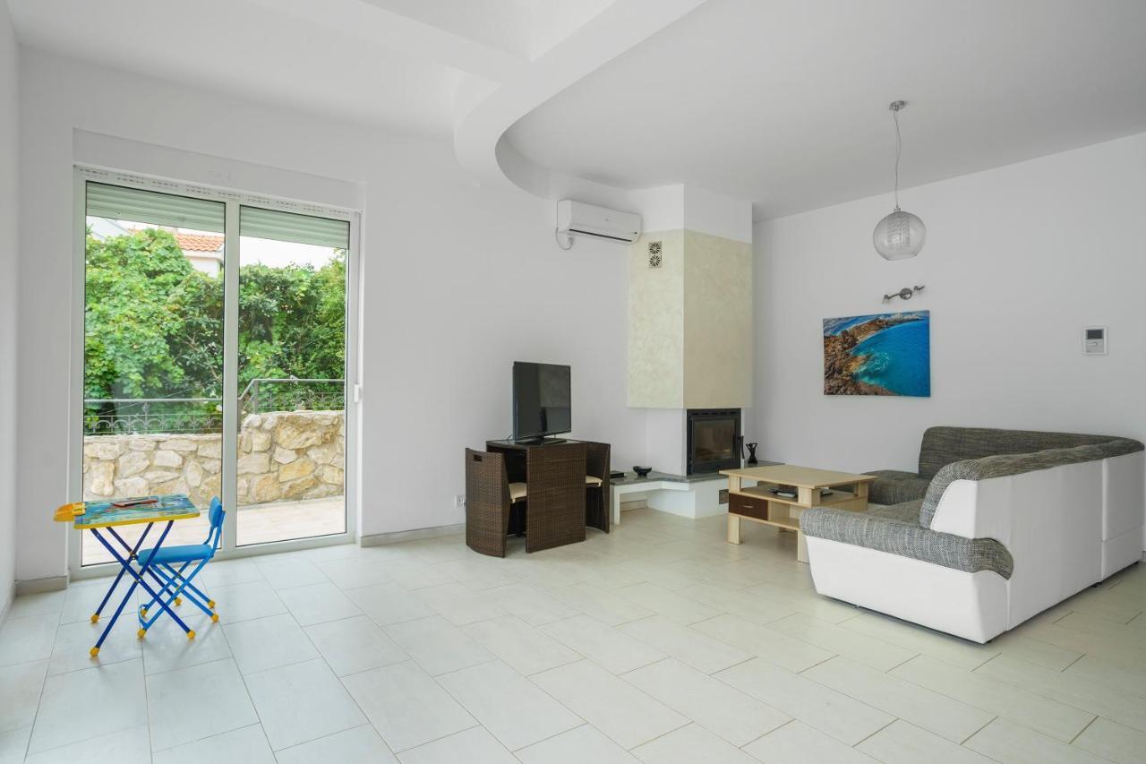 Villa Kosta ดอนิมอรินิ ภายนอก รูปภาพ